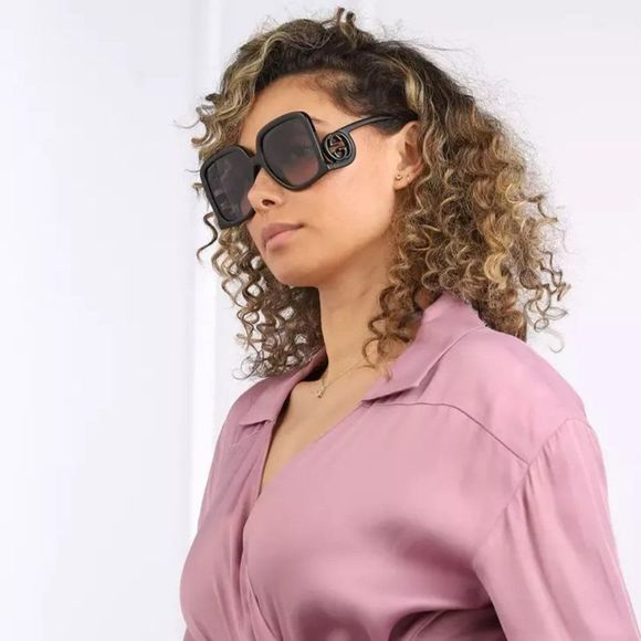 Gucci GG1326S 001 Sunglasses Black Grey Gradient Oversized Square Women main image 7
